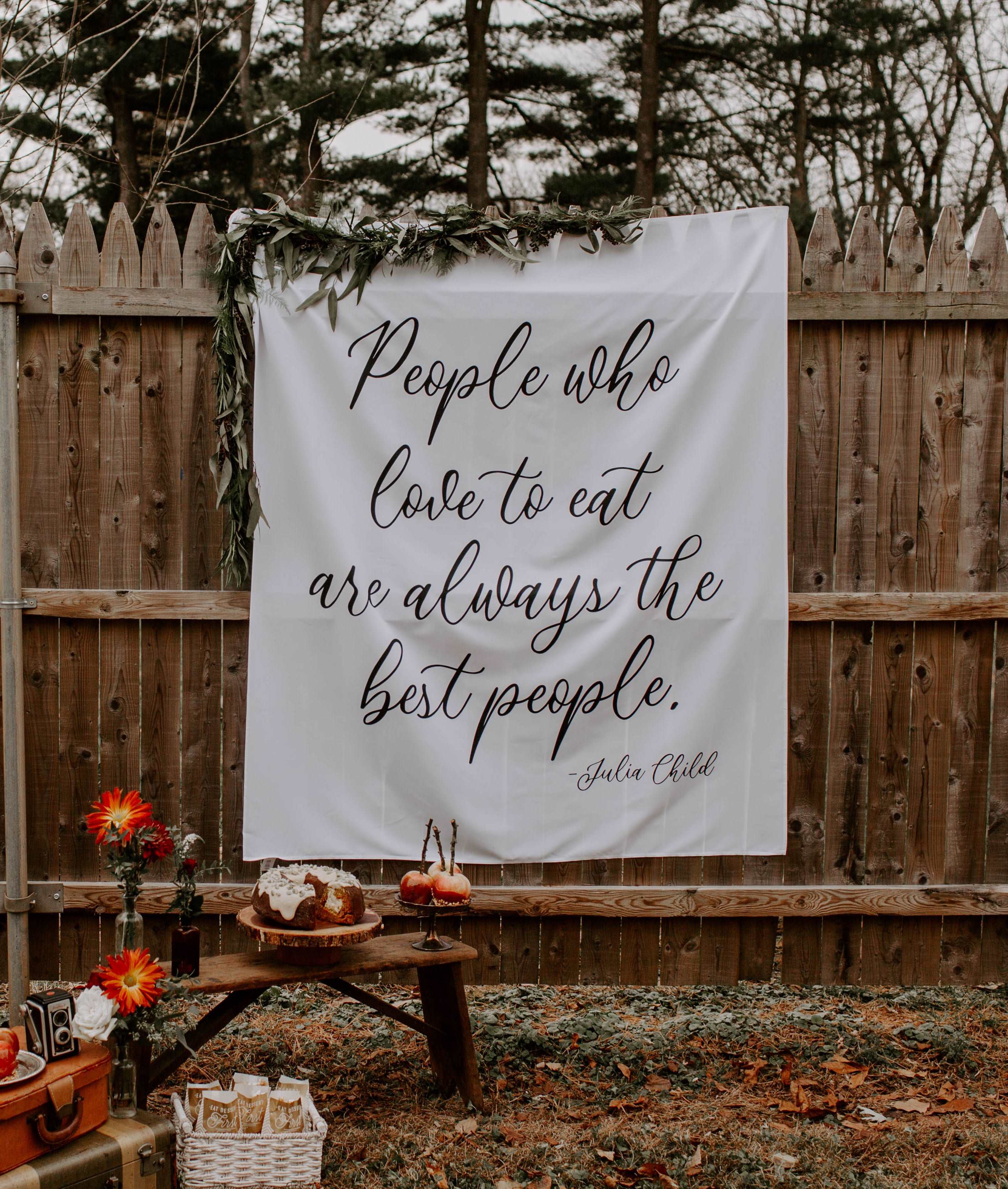 Friendsgiving Banner | People Who Love To Eat Are Always The Best People