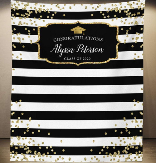 class of 2020 graduation party decorations
