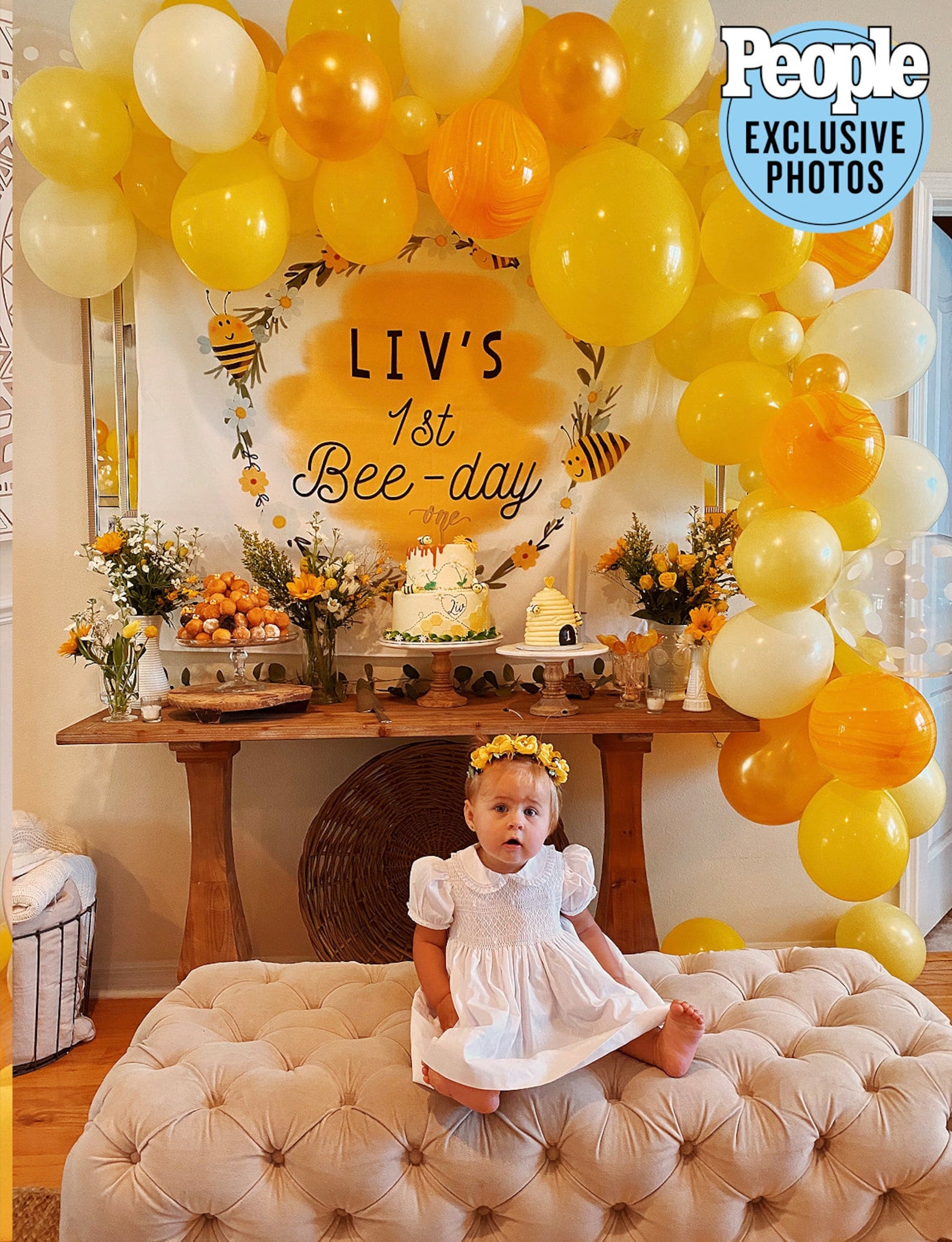 Bee Day Party Backdrop | Bumble Bee Birthday Banner