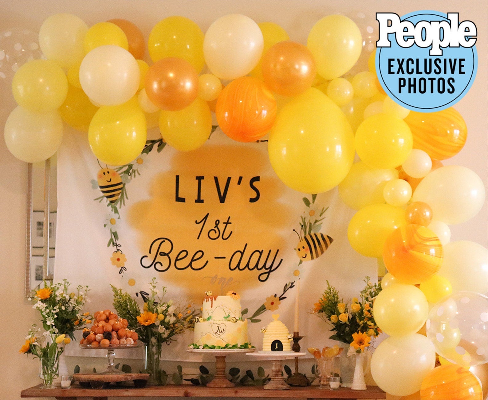 Bee Day Party Backdrop | Bumble Bee Birthday Banner