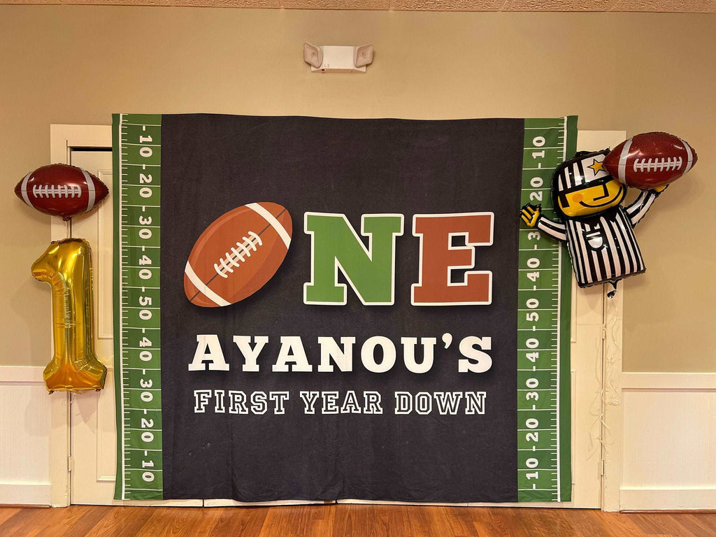 Football First Birthday Decorations, Football Birthday Backdrop, First Year Down Banner, Football Party Decor, Boy Birthday Party, Sport