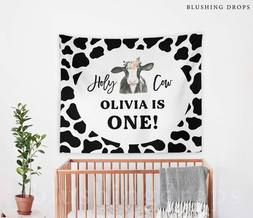 Cow 1st Birthday Party Backdrop, Girl 1st Birthday Banner, Holy Cow I'm One, Cow Print, Cow Themed Party Decorations, Cow Backdrop